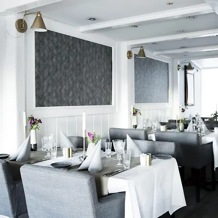 Skjalm Hvide 3* Slangerup