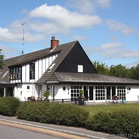 Skjalm Hvide Hotel 3*