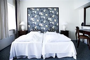 Hotel Skjalm Hvide 3*