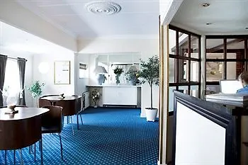فندق Skjalm Hvide 3*