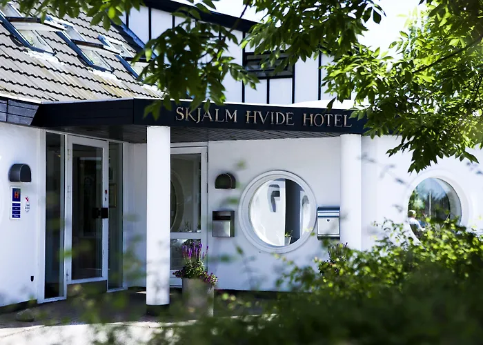 Skjalm Hvide Szálloda 3*